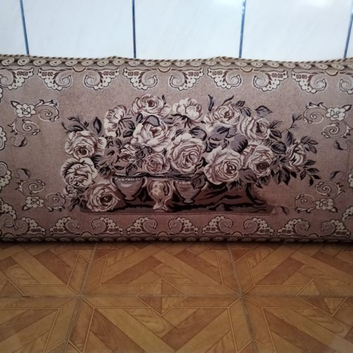 پشتی دست دوم