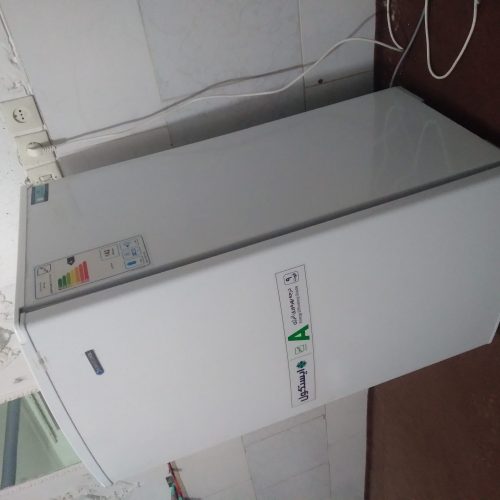 یخچال فریزر 9 فوت ایستکول TM1919-150