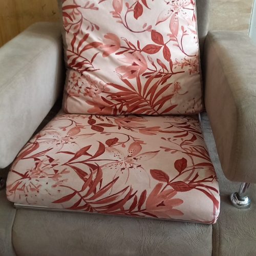 مبل هفت نفره کارکرده