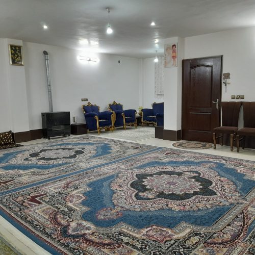 دو طبقه خانه مجزا شیک و تمیز