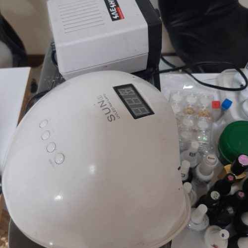 لوازم کاشت ناخن