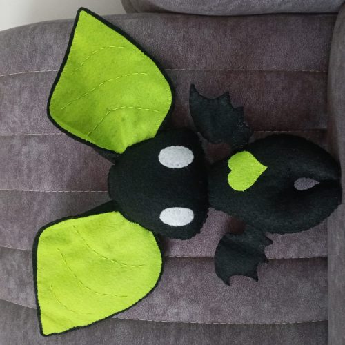 عروسک خفاش بزرگ