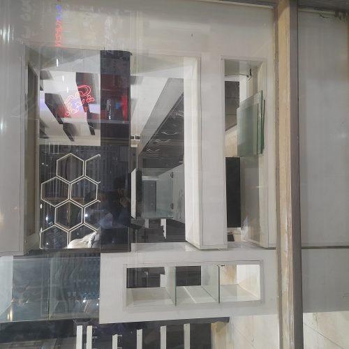 اجاره مغازه در میدان کاج سعادت آباد