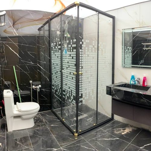 درب و پنجره upvc و بالکن شیشه ای با شرایط