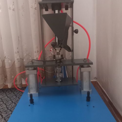 دستگاه تزریق پلاستیک نیمه اتوماتیک خانگی زیر 40 گرم بدون کارکرد