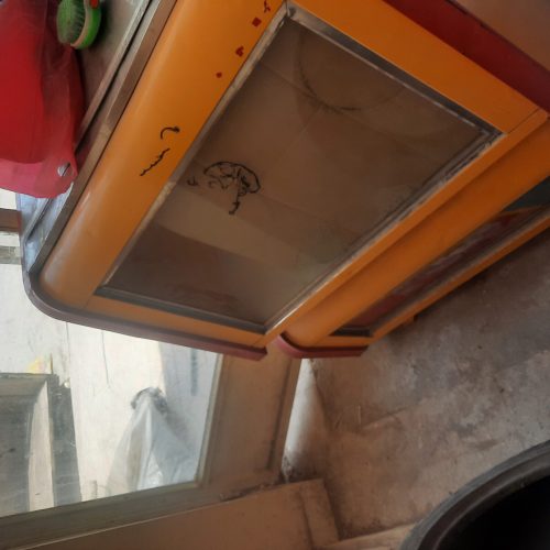 میزپیشخوانه 2پیشکشه