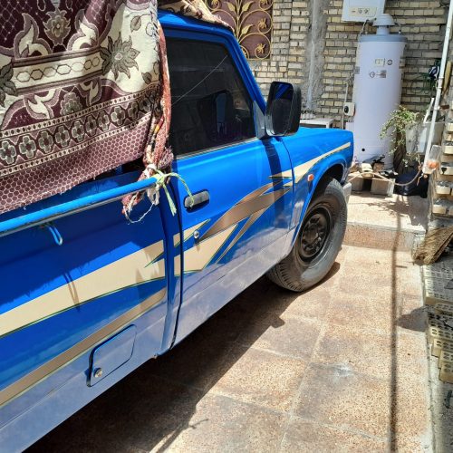 نیسان مدلش 1040رنگش ابی وبا کیفیت عالی