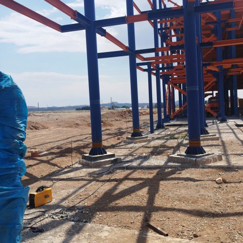 ساخت اسکلت فلزی و شیروانی و سوله ،