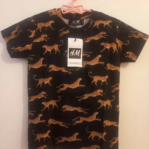 لباس بچگانه