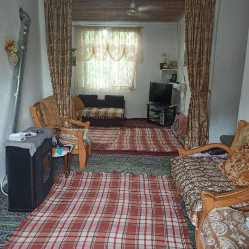 فروش فوری خانه ویلای در لاهیجان