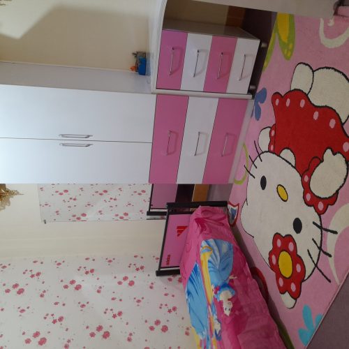 دو طبقه خانه شیک و مجزا