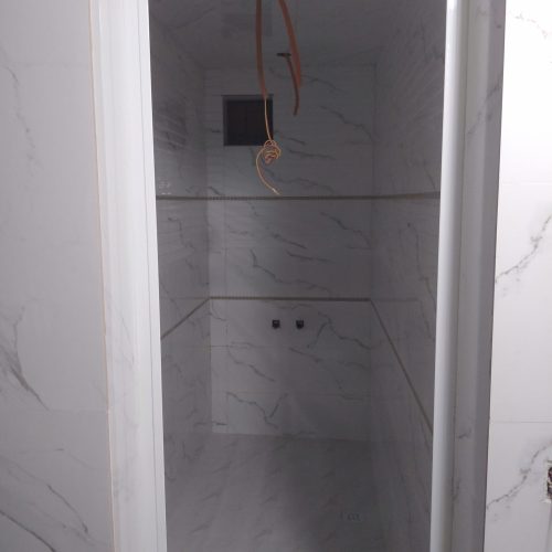 کاشی کاری وسنگکاری حرفه ای