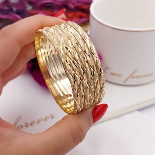 النگو طلاروس