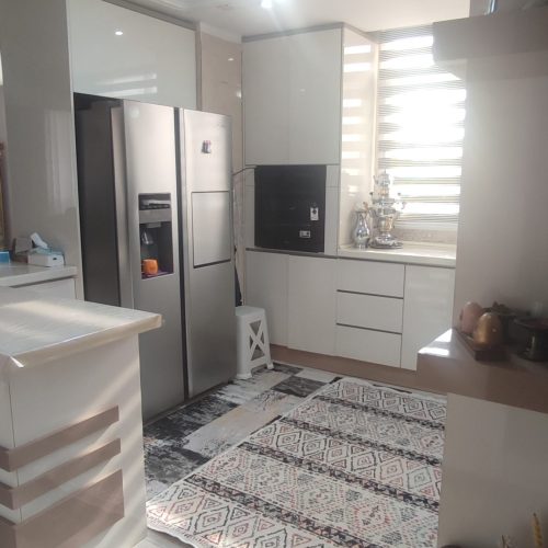 اپارتمان دو‌نبش