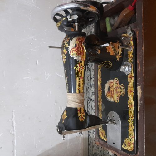چرخ خیاطی