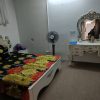 آپارتمان همکف جنوبی ثمانه , فرامرز عباسی