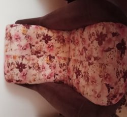 مبل نیم ست 4 نفره در حد نو با میز وسط