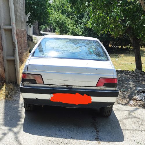 پژو  نقره ای