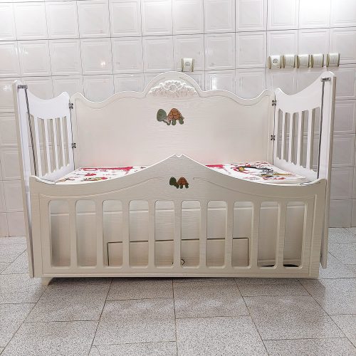 تخت خواب نوزاد و کودک وکیوم خارجی