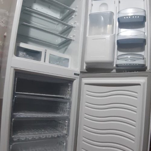 یخچال بوژان_نو_استفاده نشده اصلا_ چهار طبقه_ و 4عدد کشو فریزر_