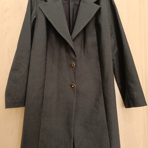 مانتو و بارونی