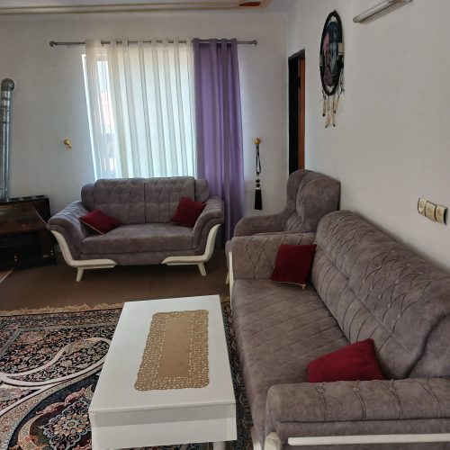 مبل7 نفره با میز وسطش