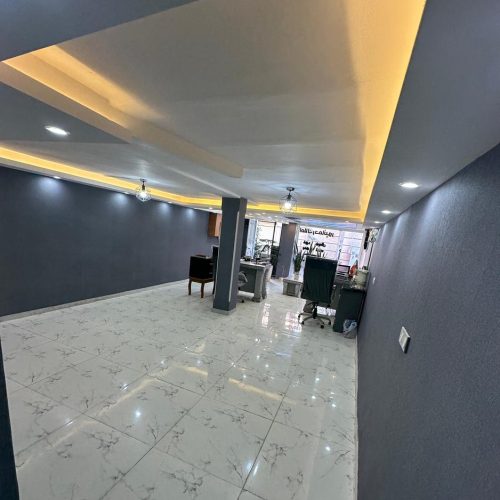 یک باب مغازه 55متری لوکس