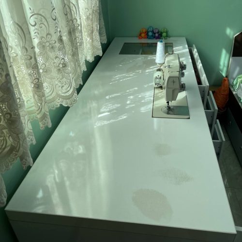 میز تحریر و خیاطی