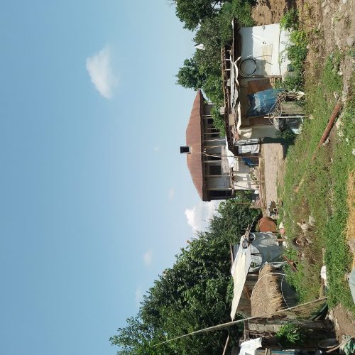 خانه و محوطه 2000متری شمال گیلان رشت