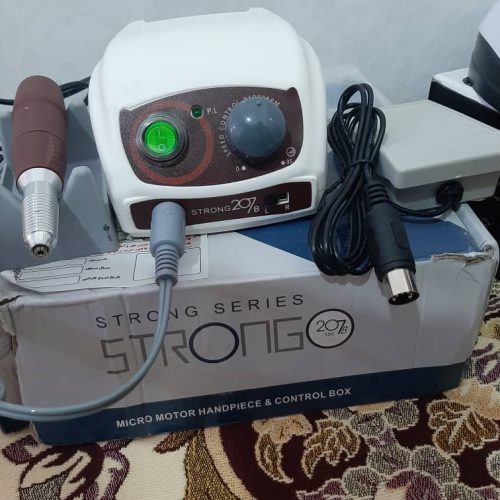 فروش لوازم کاشت ناخن