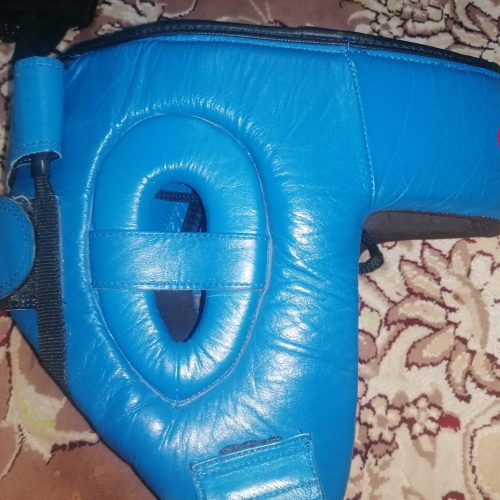 دستکش بوکس. کلاه بوکس. کاپ