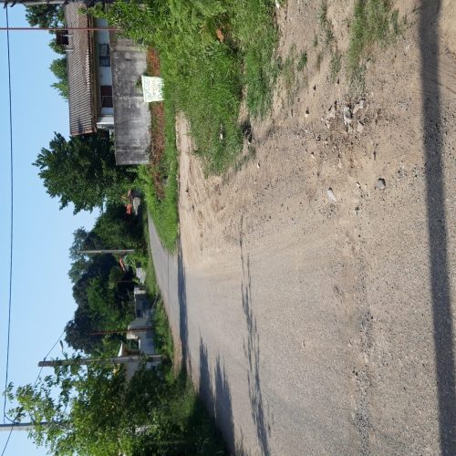 زمین مسکونی دارای پروانه ساخت
