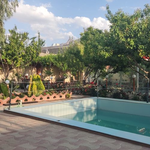 باغ ویلای ابریشم