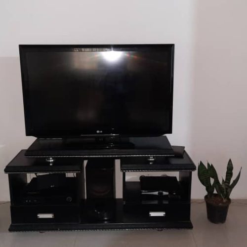 ویلا دربست بیلیارد و فوتبال دستی