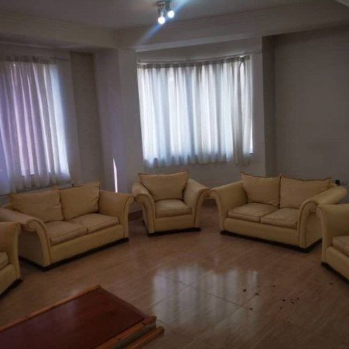 یک دست مبل 7 نفره کار کرده