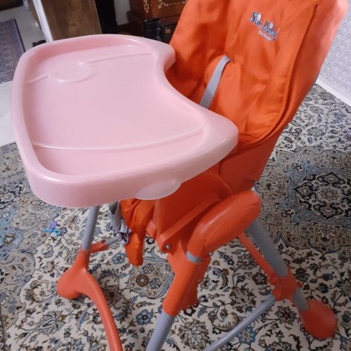 صندلی بچه خارجی
