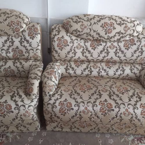 دو دست مبل راحتی