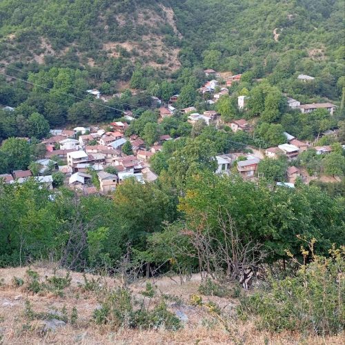 ملک فروشی از طریق مزایده با امکانات کامل اب و برق و گاز