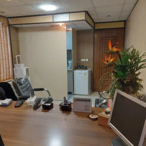 اجاره یک واحد اپارتمان اداری و دفتری