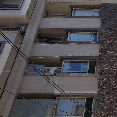 آپارتمان نام دنانان