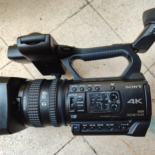دوربین فیلمبرداری سونی z150