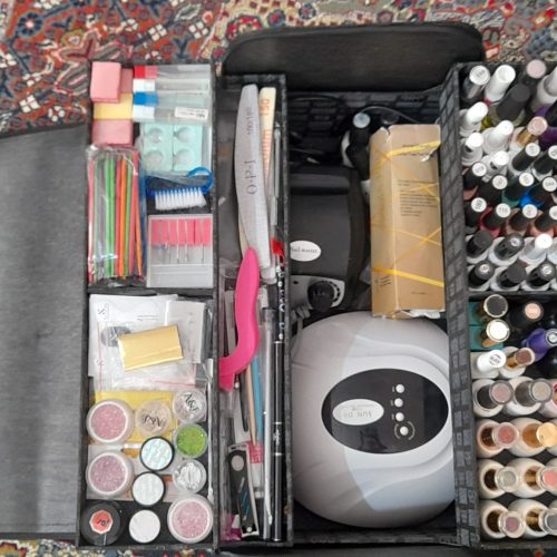 تمام وسایل کاشت و ژلیش و لمینت ناخن از صفر تا صد