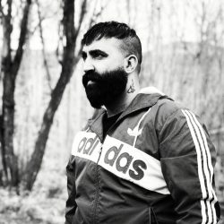 محافظ و بادیگارد