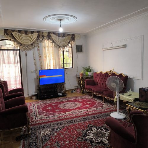 آپارتمان 85 متر مربع. بومهن