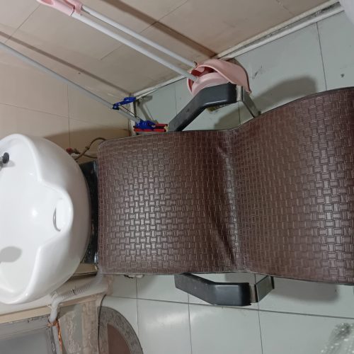تعدادی وسیله ارایشگاه