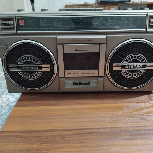 رادیو ضبط قدیمی