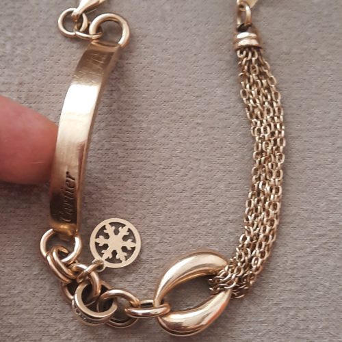 دستبند کارتیر