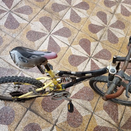 دوچرخه ماکسیما سایز 20 کوهستانی که فقط نیاز به یک سرویس جزئی دارند تا نو شود(مثل روز اول)