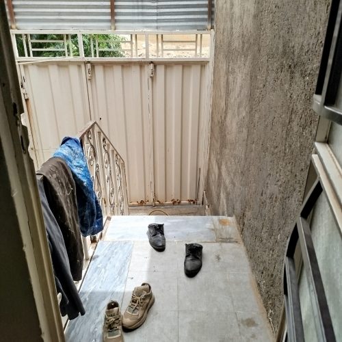 امکانات:آب،برق،گاز،تلفن