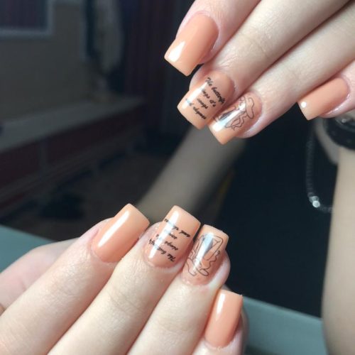 خدمات کاشت ناخن